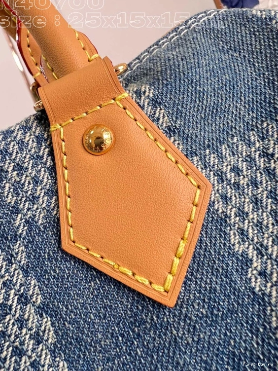 First bag ru 25 SPEEDY Louis Vuitton 0801
